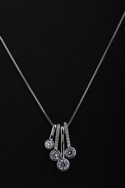 Silver Sparkling Pendant With Chain(92.5)